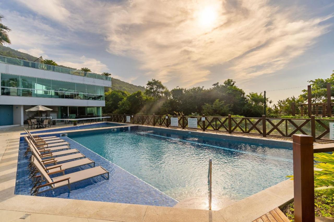 Varandas Do Atlantico - Apartamento Impecavel Em Condo Pe Na Areia บอมบินญัส ภายนอก รูปภาพ